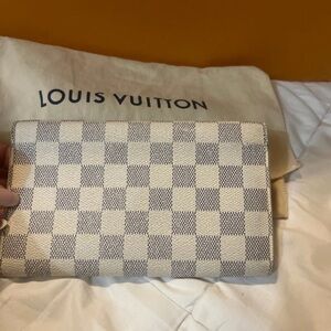 Louis Vuitton Cream and Gray Damier Azur Clutch